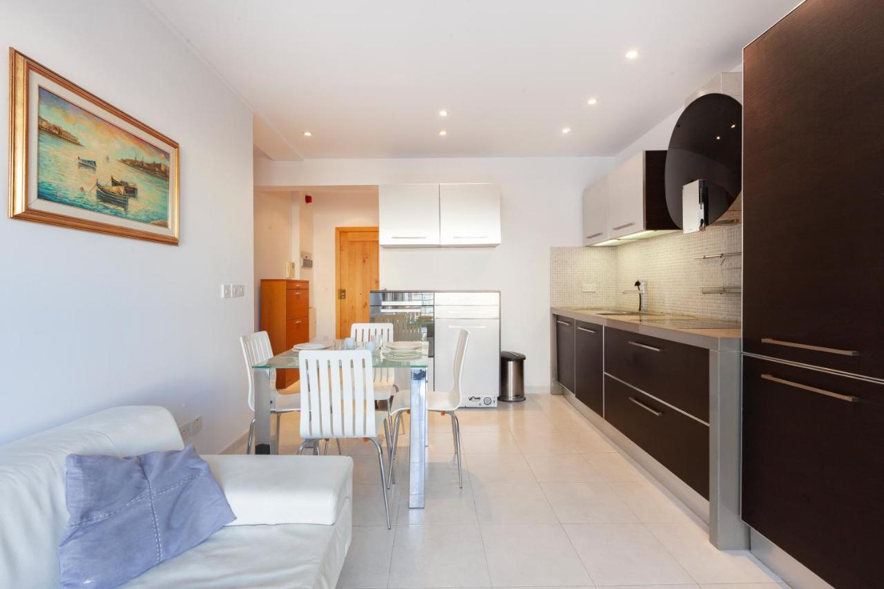Stj - St Julian'S 1 Bedroom Prime Location San Ġiljan Kültér fotó