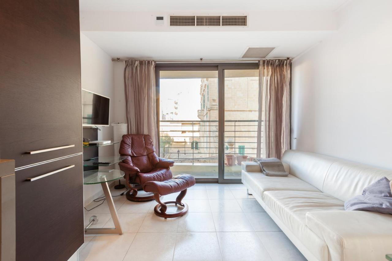 Stj - St Julian'S 1 Bedroom Prime Location San Ġiljan Kültér fotó