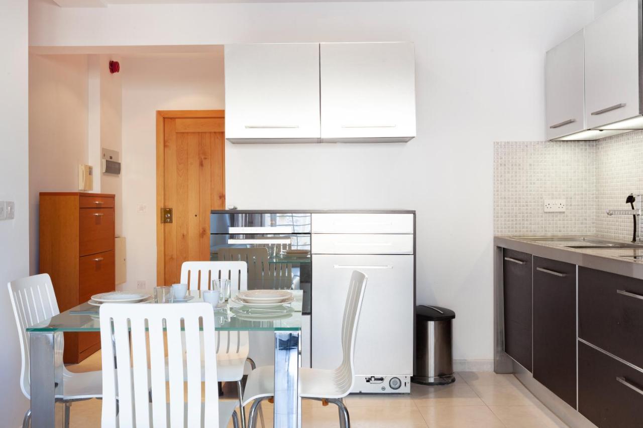 Stj - St Julian'S 1 Bedroom Prime Location San Ġiljan Kültér fotó